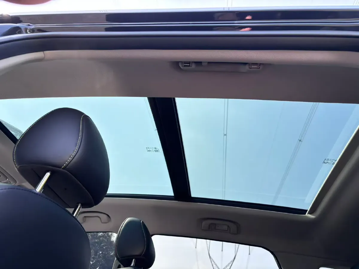 2022 ChangAn CS75 Plus 1.5T 178HP L4 6AT,autocango,china used car exporter,china ev exporter,chinese used car exporter,chinese used ev exporter