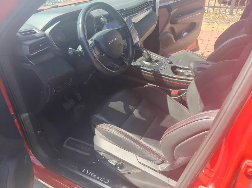 2020 LYNK&CO 05 2.0T 254HP L4 8AT,autocango,china used car exporter,china ev exporter,chinese used car exporter,chinese used ev exporter