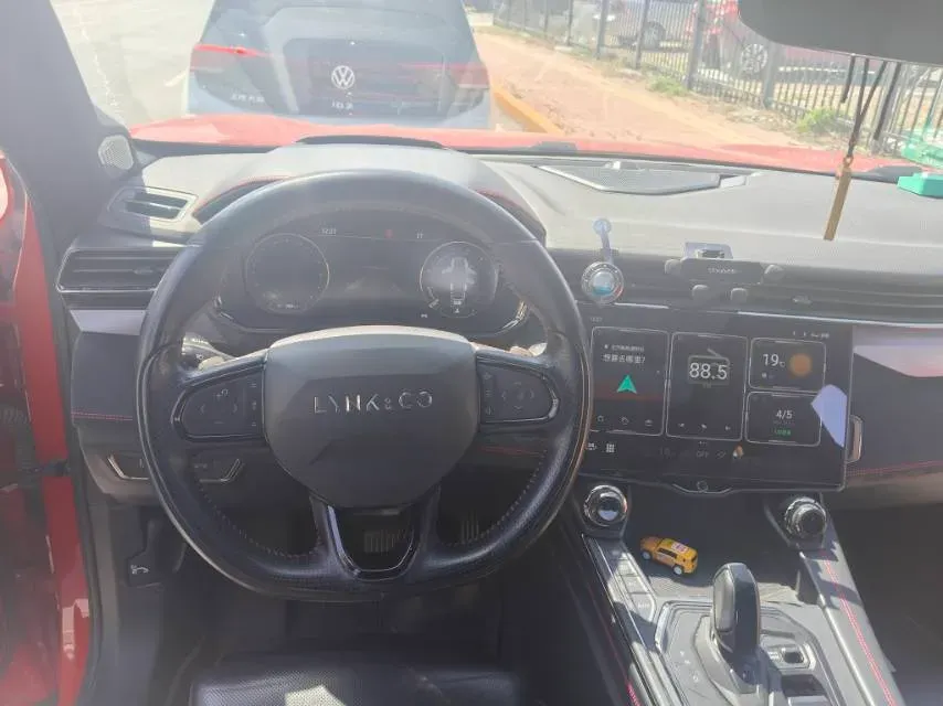 2020 LYNK&CO 05 2.0T 254HP L4 8AT,autocango,china used car exporter,china ev exporter,chinese used car exporter,chinese used ev exporter