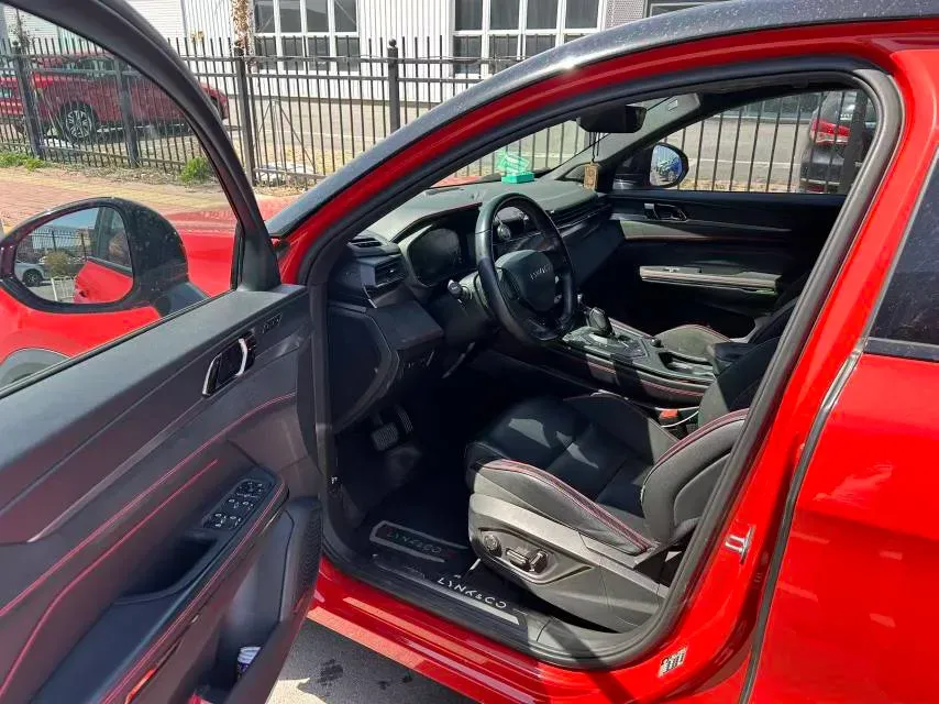 2020 LYNK&CO 05 2.0T 254HP L4 8AT,autocango,china used car exporter,china ev exporter,chinese used car exporter,chinese used ev exporter