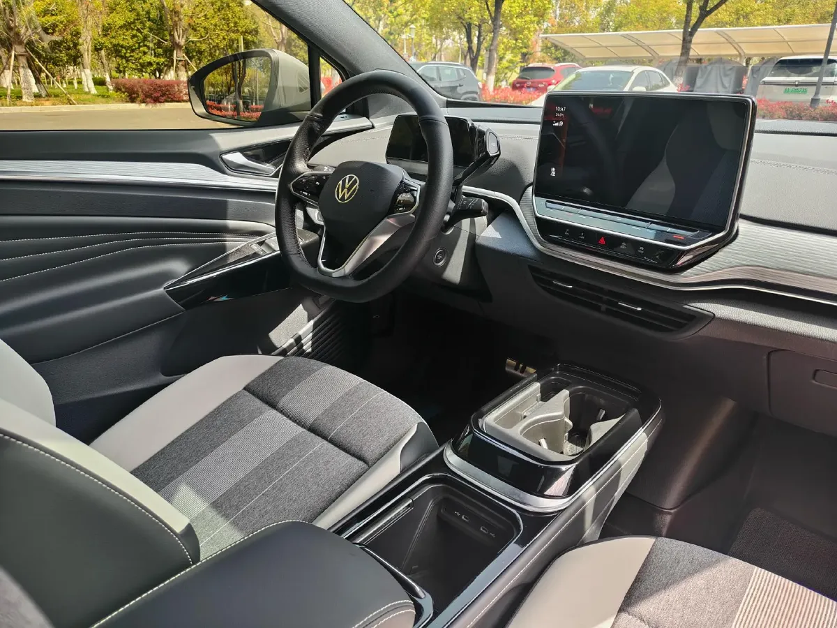 2024 Volkswagen ID.4 Crozz BEV 55.7KWH,autocango,china used car exporter,china ev exporter,chinese used car exporter,chinese used ev exporter