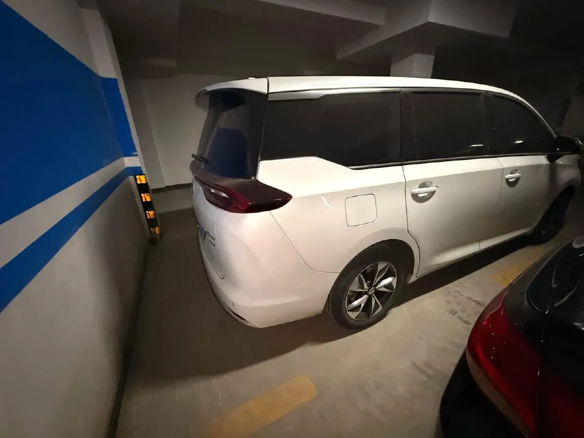 2023 GAC Trumpchi M6 1.5T 177HP L4 7DCT,autocango,china used car exporter,china ev exporter,chinese used car exporter,chinese used ev exporter