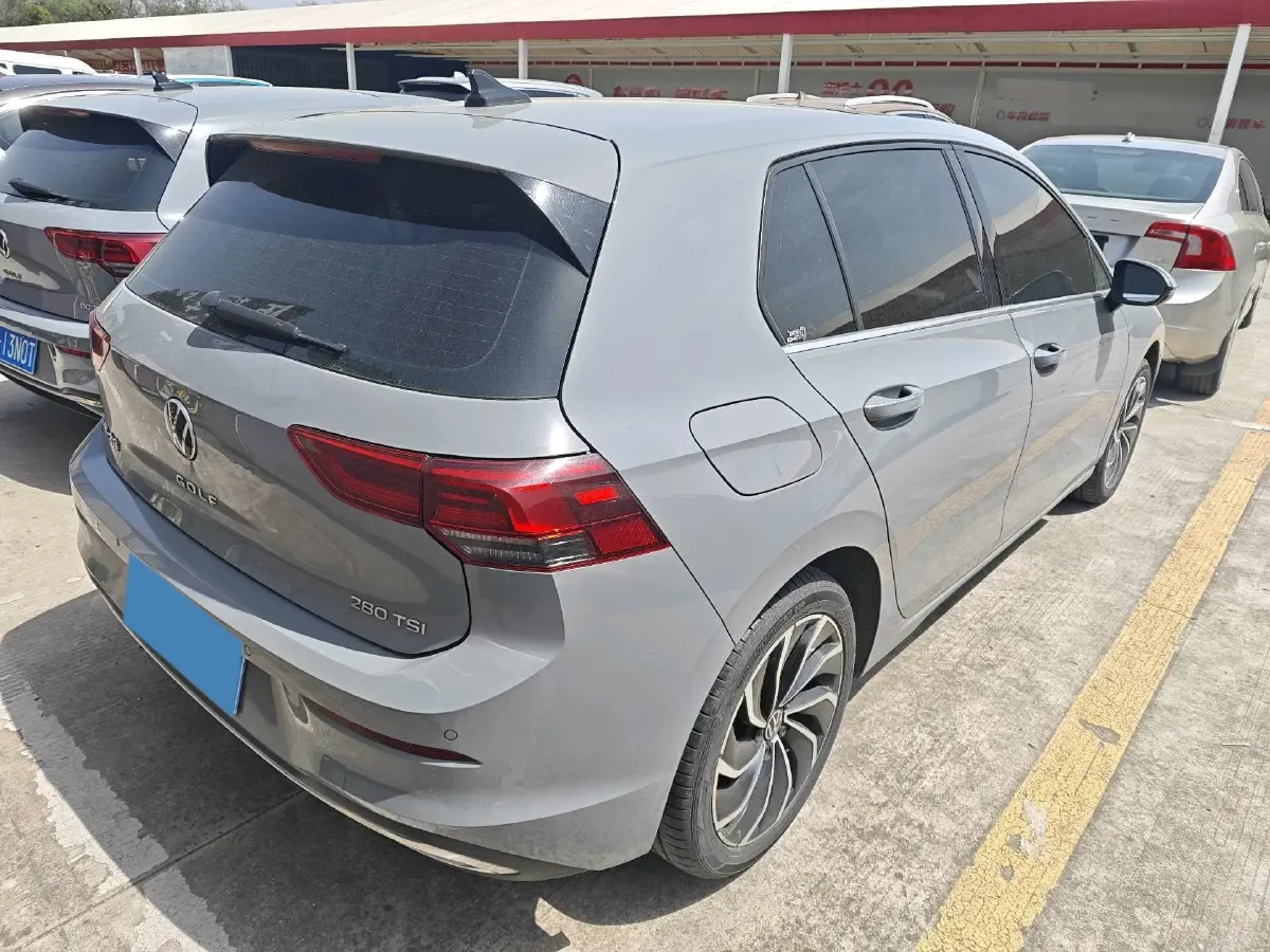 2023 Volkswagen Golf 1.4T 150HP L4 7DCT,autocango,china used car exporter,china ev exporter,chinese used car exporter,chinese used ev exporter