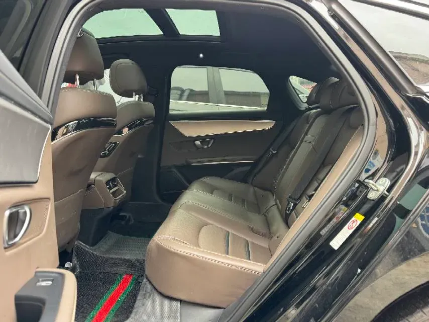 2020 WEY VV7 2.0T 227HP L4 7DCT PHEV,autocango,china used car exporter,china ev exporter,chinese used car exporter,chinese used ev exporter