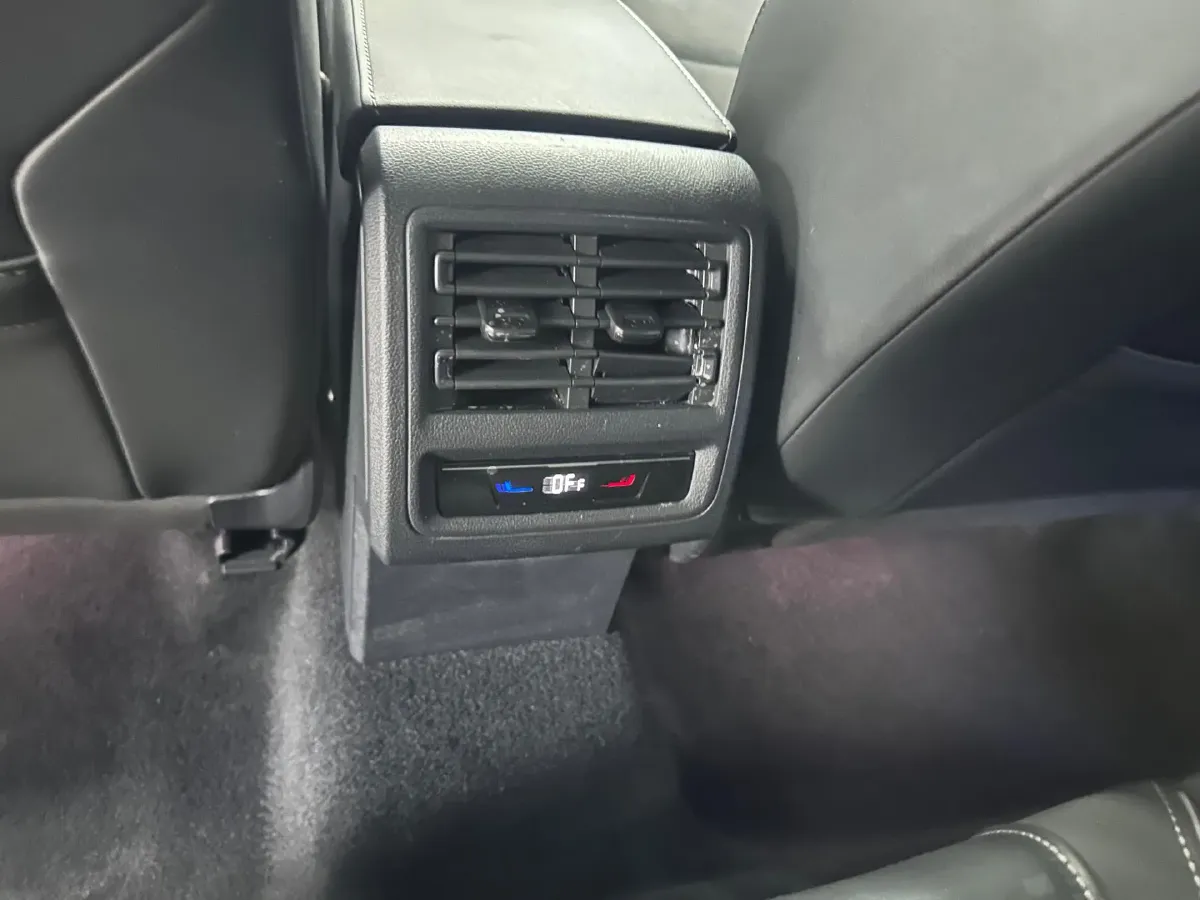 2023 Volkswagen Golf 1.4T 150HP L4 7DCT,autocango,china used car exporter,china ev exporter,chinese used car exporter,chinese used ev exporter