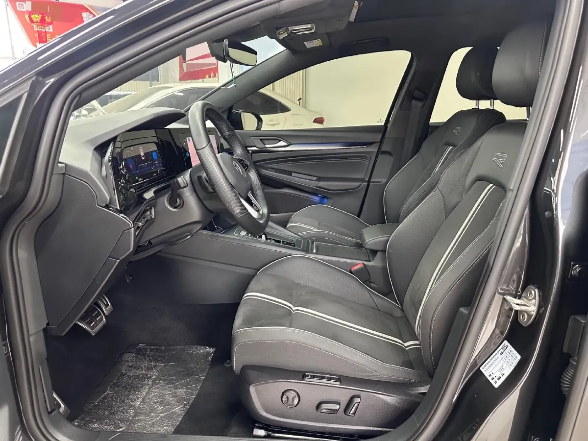 2023 Volkswagen Golf 1.4T 150HP L4 7DCT,autocango,china used car exporter,china ev exporter,chinese used car exporter,chinese used ev exporter