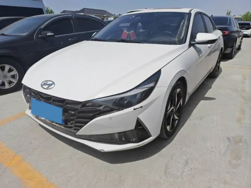 2021 Hyundai Elantra 1.5L 115HP L4 CVT,autocango,china used car exporter,china ev exporter,chinese used car exporter,chinese used ev exporter