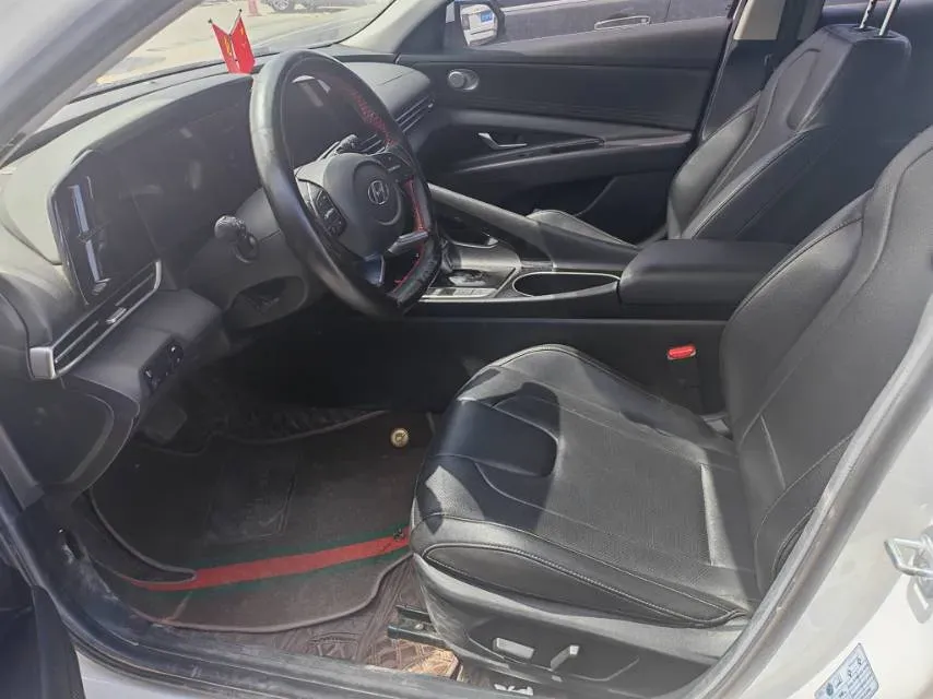2021 Hyundai Elantra 1.5L 115HP L4 CVT,autocango,china used car exporter,china ev exporter,chinese used car exporter,chinese used ev exporter