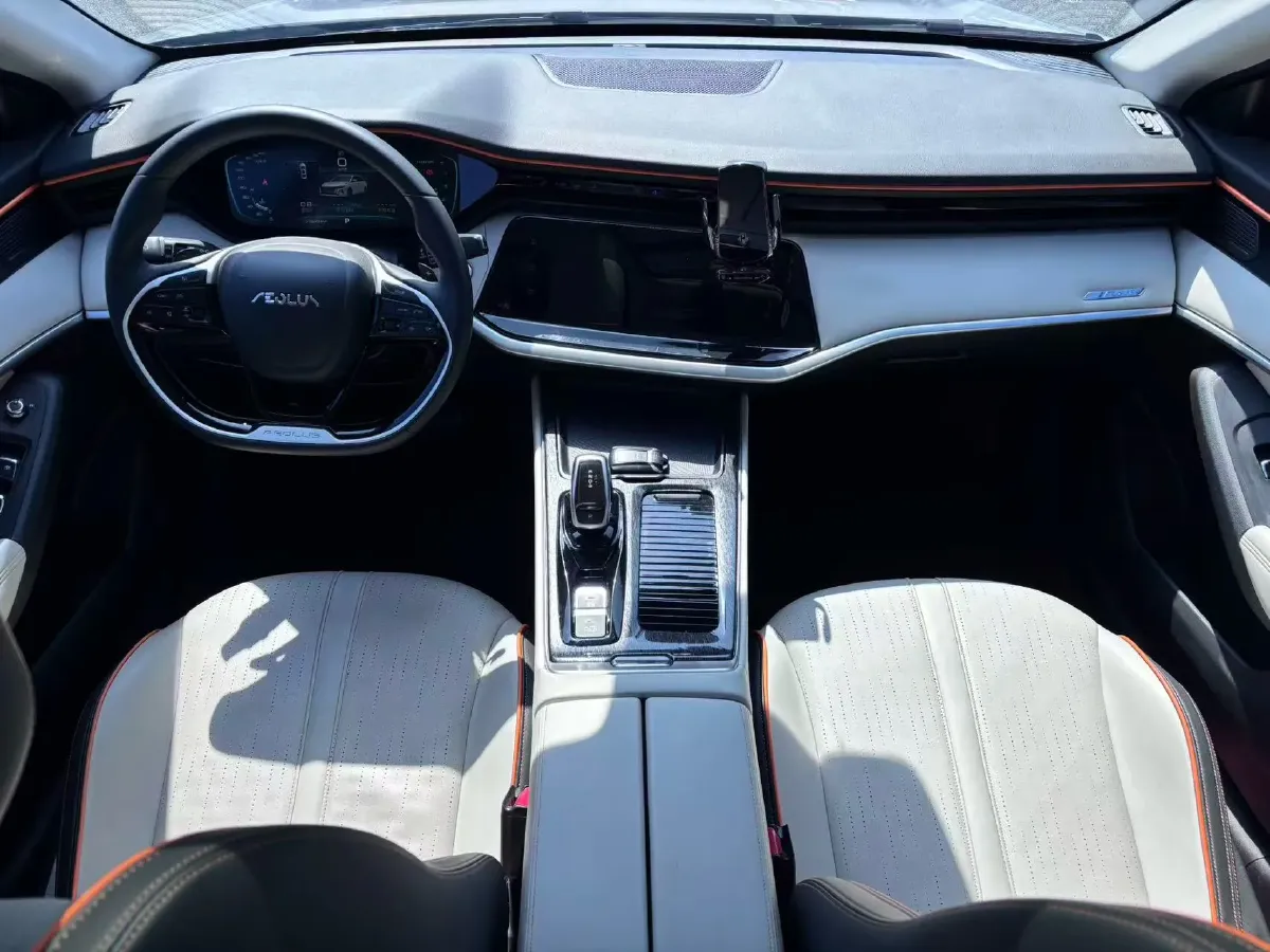 2021 DongFeng Aeolus YiXuan MAX 1.5T 190HP L4 7DCT,autocango,china used car exporter,china ev exporter,chinese used car exporter,chinese used ev exporter