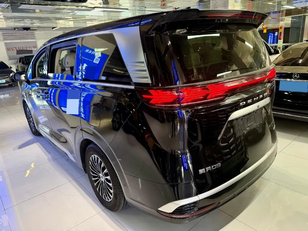 2024 Denza D9 1.5T 139HP L4 E-CVT PHEV 40KWH,autocango,china used car exporter,china ev exporter,chinese used car exporter,chinese used ev exporter