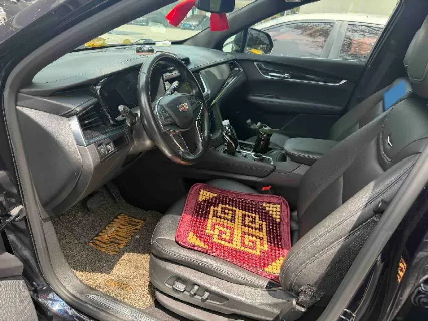 2021 Cadillac XT5 2.0T 237HP L4 9AT,autocango,china used car exporter,china ev exporter,chinese used car exporter,chinese used ev exporter