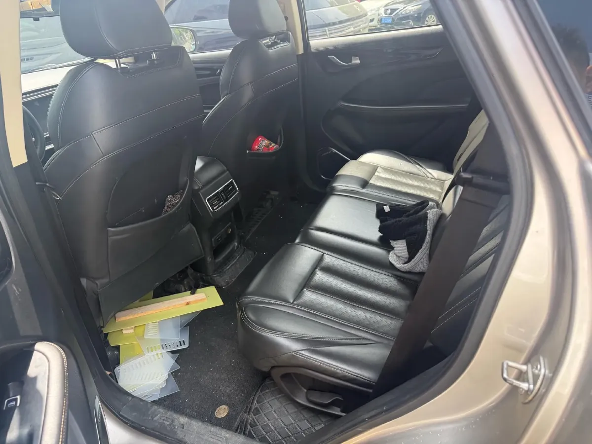 2019 Jetour X90 1.5T 147HP L4 8AT,autocango,china used car exporter,china ev exporter,chinese used car exporter,chinese used ev exporter