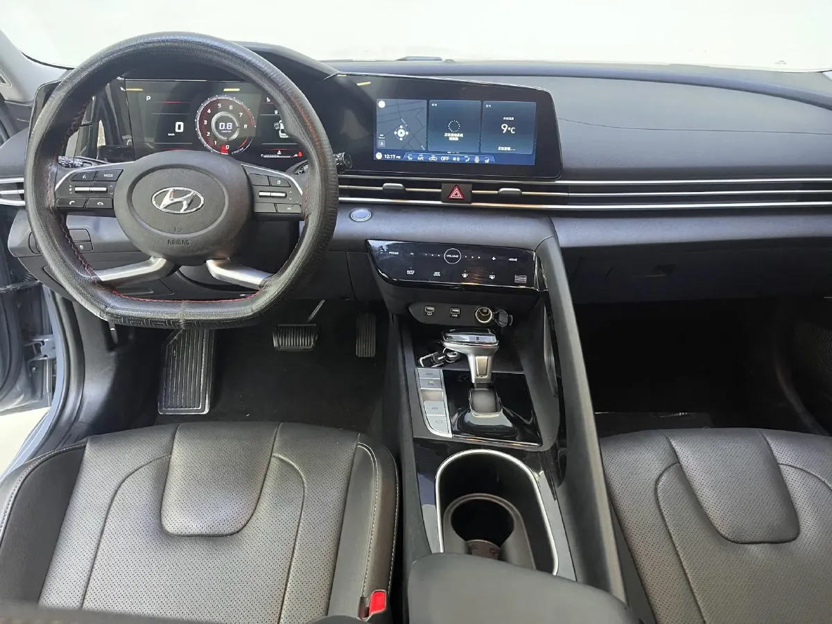 2022 Hyundai Elantra 1.5L 115HP L4 CVT,autocango,china used car exporter,china ev exporter,chinese used car exporter,chinese used ev exporter