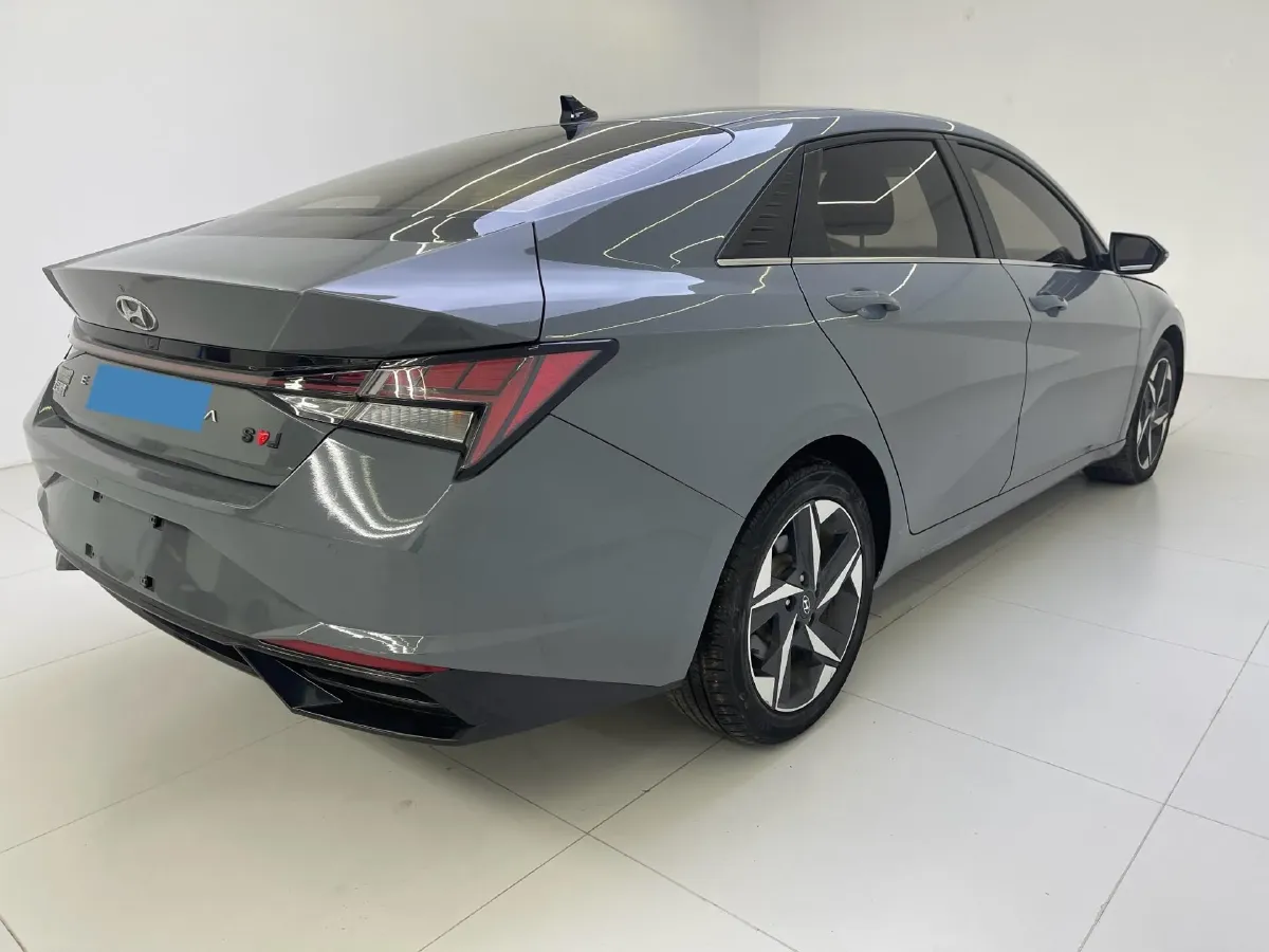 2022 Hyundai Elantra 1.5L 115HP L4 CVT,autocango,china used car exporter,china ev exporter,chinese used car exporter,chinese used ev exporter