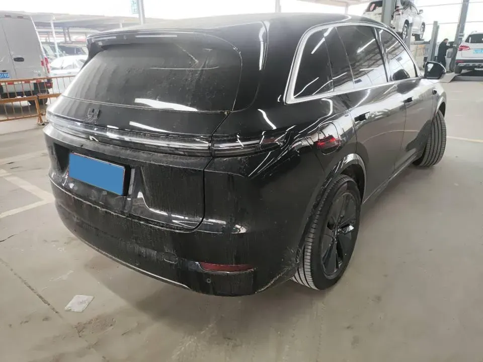 2024 Li L8 Range Extended 154HP REEV 42.8KWH,autocango,china used car exporter,china ev exporter,chinese used car exporter,chinese used ev exporter