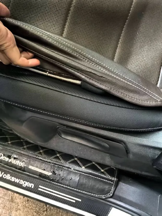 2021 Volkswagen T-Roc 1.4T 150HP L4 7DCT,autocango,china used car exporter,china ev exporter,chinese used car exporter,chinese used ev exporter