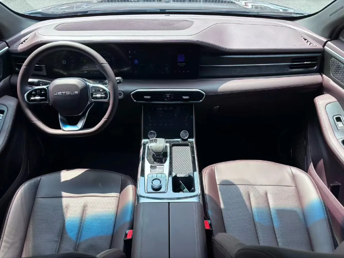 2022 Jetour X90 2.0T 254HP L4 7DCT,autocango,china used car exporter,china ev exporter,chinese used car exporter,chinese used ev exporter