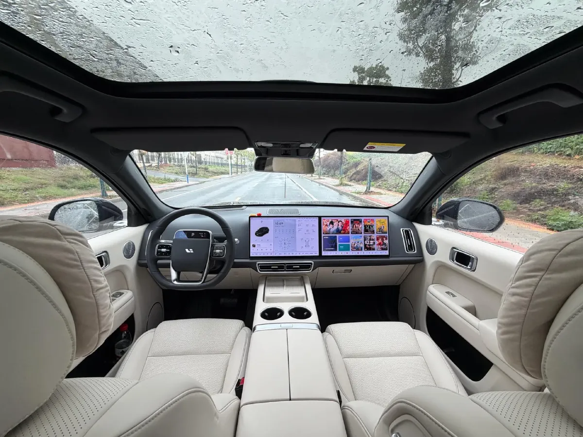 2024 Li L8 Range Extended 154HP REEV 42.8KWH,autocango,china used car exporter,china ev exporter,chinese used car exporter,chinese used ev exporter