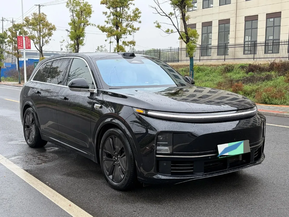 2024 Li L8 Range Extended 154HP REEV 42.8KWH,autocango,china used car exporter,china ev exporter,chinese used car exporter,chinese used ev exporter