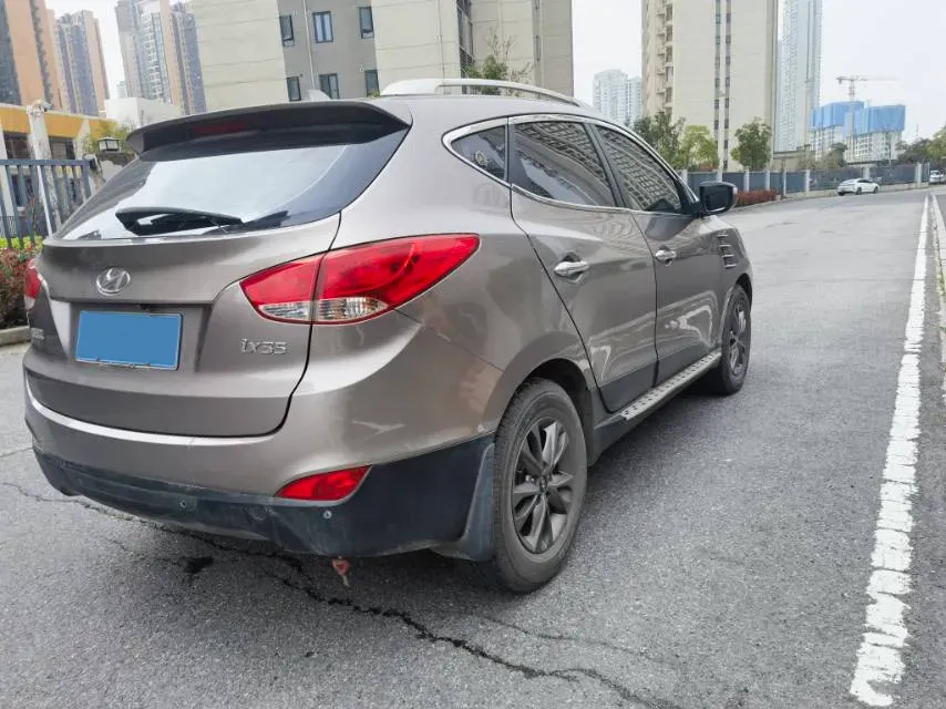 2015 Hyundai ix35 2.0L 165HP L4 6AT,autocango,china used car exporter,china ev exporter,chinese used car exporter,chinese used ev exporter