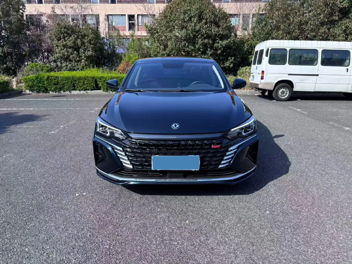 2021 DongFeng Aeolus YiXuan MAX 1.5T 190HP L4 7DCT,autocango,china used car exporter,china ev exporter,chinese used car exporter,chinese used ev exporter