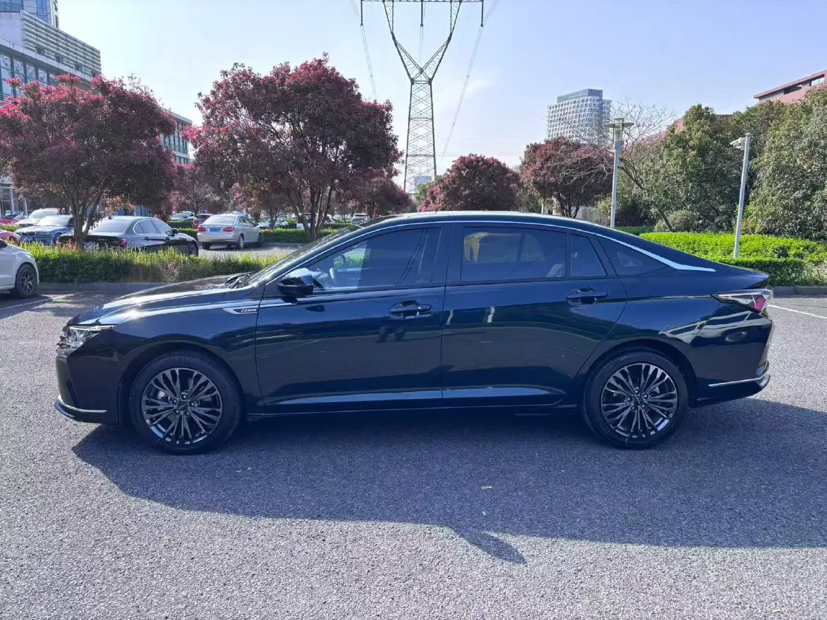 2021 DongFeng Aeolus YiXuan MAX 1.5T 190HP L4 7DCT,autocango,china used car exporter,china ev exporter,chinese used car exporter,chinese used ev exporter