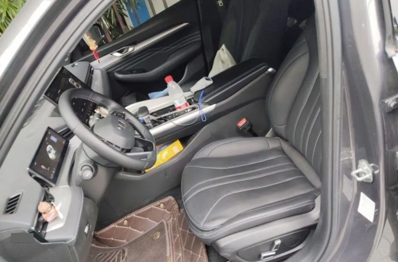 2023 Geely Preface 1.5T 181HP L4 7DCT,autocango,china used car exporter,china ev exporter,chinese used car exporter,chinese used ev exporter