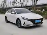 2022 Hyundai Elantra 1.5L 115HP L4 CVT