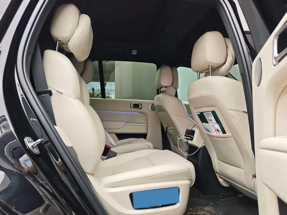 2023 Li L8 Range Extended 154HP REEV 40.9KWH,autocango,china used car exporter,china ev exporter,chinese used car exporter,chinese used ev exporter
