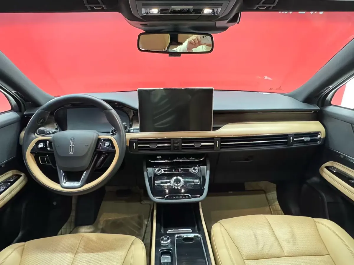 2021 Lincoln Corsair 2.0T 245HP L4 8AT,autocango,china used car exporter,china ev exporter,chinese used car exporter,chinese used ev exporter