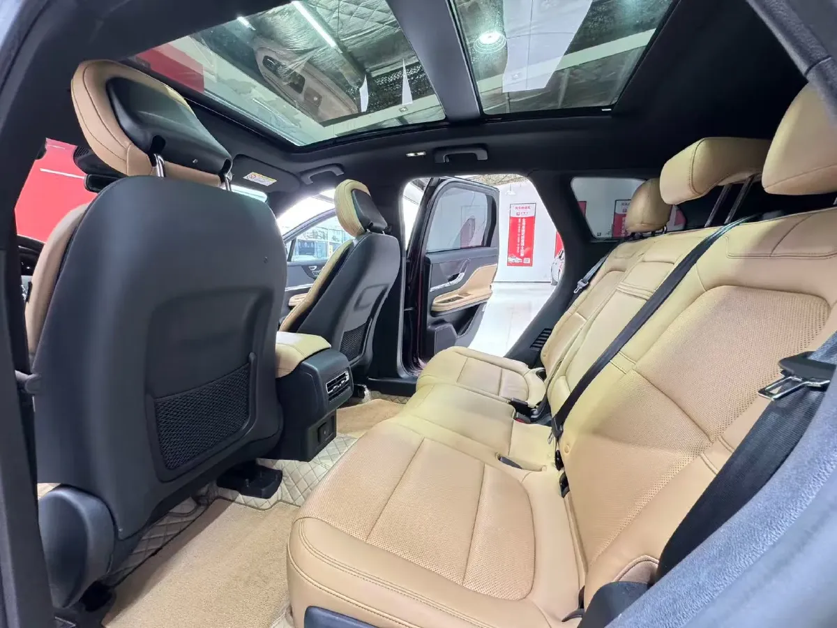 2021 Lincoln Corsair 2.0T 245HP L4 8AT,autocango,china used car exporter,china ev exporter,chinese used car exporter,chinese used ev exporter