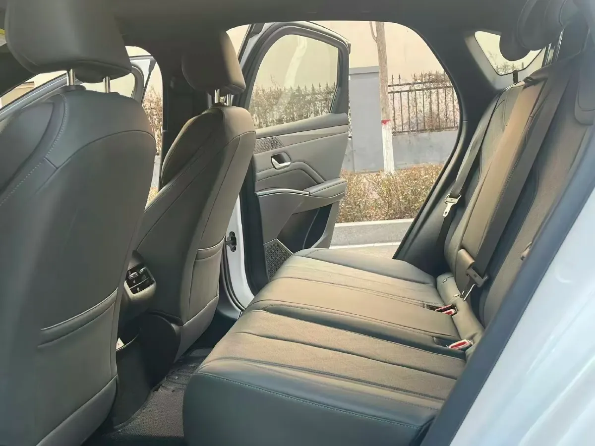 2025 BYD Qin Plus 1.5L 101HP L4 E-CVT PHEV 15.8KWH,autocango,china used car exporter,china ev exporter,chinese used car exporter,chinese used ev exporter