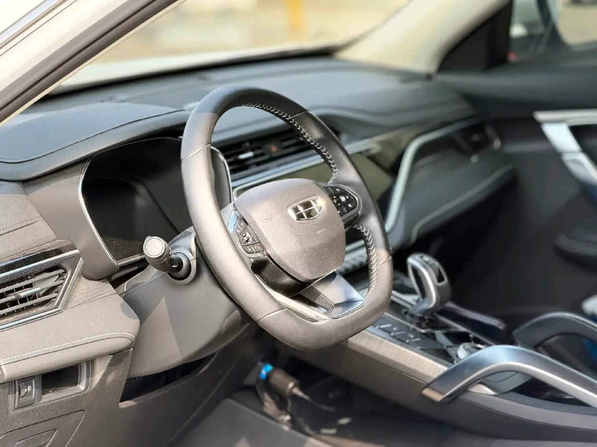 2020 Geely Azkarra 1.8T 184HP L4 7DCT,autocango,china used car exporter,china ev exporter,chinese used car exporter,chinese used ev exporter