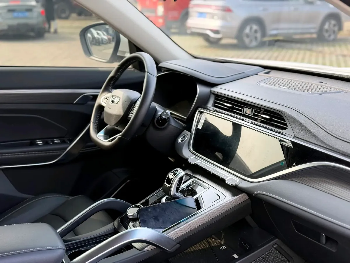 2020 Geely Azkarra 1.8T 184HP L4 7DCT,autocango,china used car exporter,china ev exporter,chinese used car exporter,chinese used ev exporter