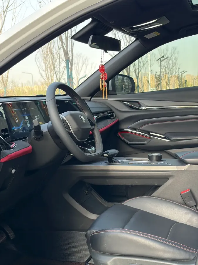 2025 ChangAn X5 PLUS 1.5T 188HP L4 7DCT,autocango,china used car exporter,china ev exporter,chinese used car exporter,chinese used ev exporter