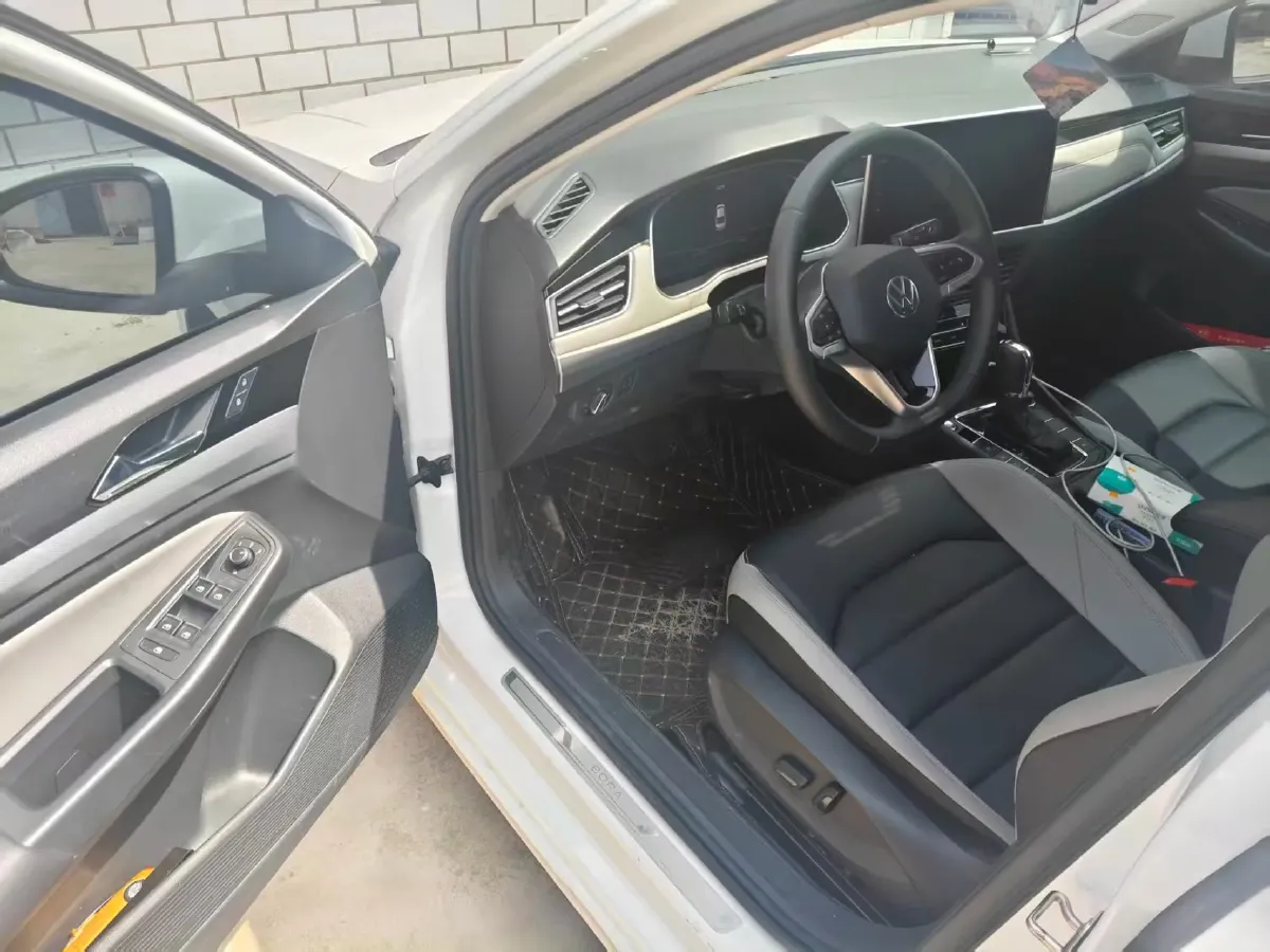 2024 Volkswagen Bora 1.5T 160HP L4 7DCT,autocango,china used car exporter,china ev exporter,chinese used car exporter,chinese used ev exporter