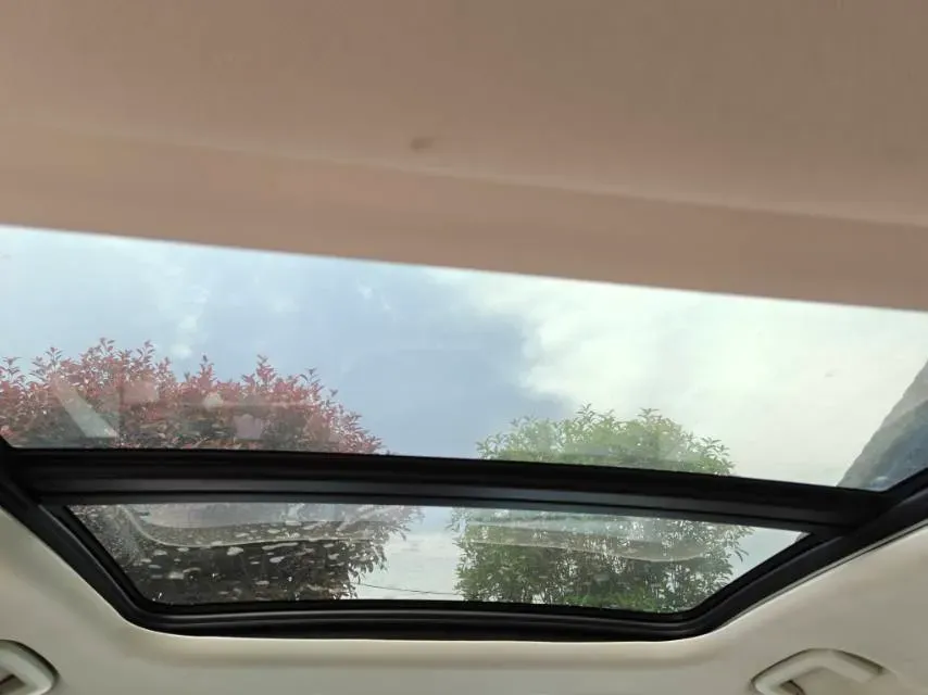 2023 LYNK&CO 06 EM-P 1.5L 120HP L4 3DHT PHEV 19.09KWH,autocango,china used car exporter,china ev exporter,chinese used car exporter,chinese used ev exporter