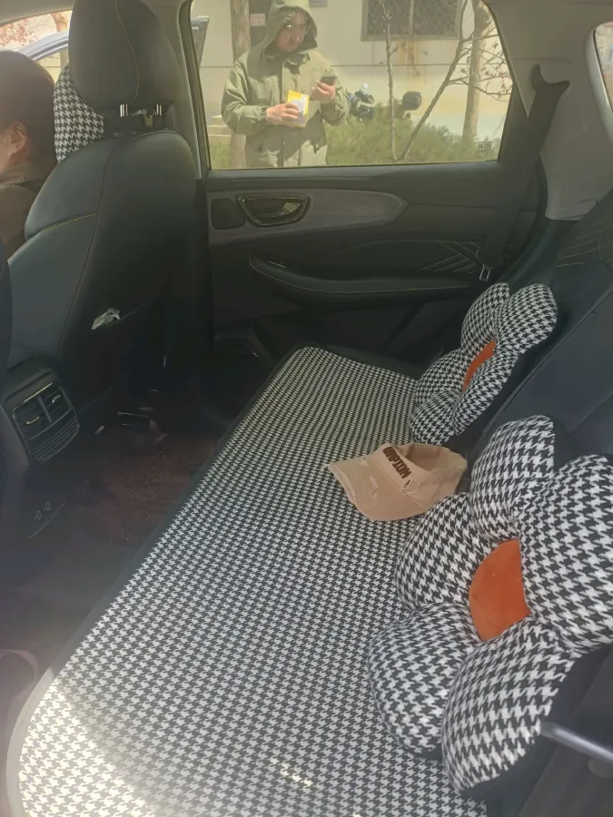 2021 Roewe RX5 1.5T 181HP L4 7DCT,autocango,china used car exporter,china ev exporter,chinese used car exporter,chinese used ev exporter