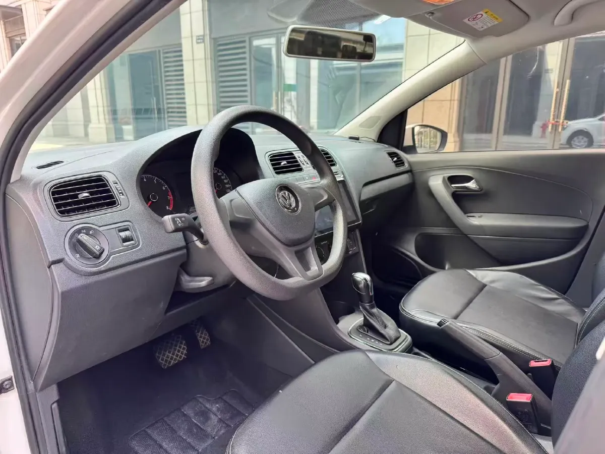 2016 Volkswagen Polo 1.4L 90HP L4 6AT,autocango,china used car exporter,china ev exporter,chinese used car exporter,chinese used ev exporter