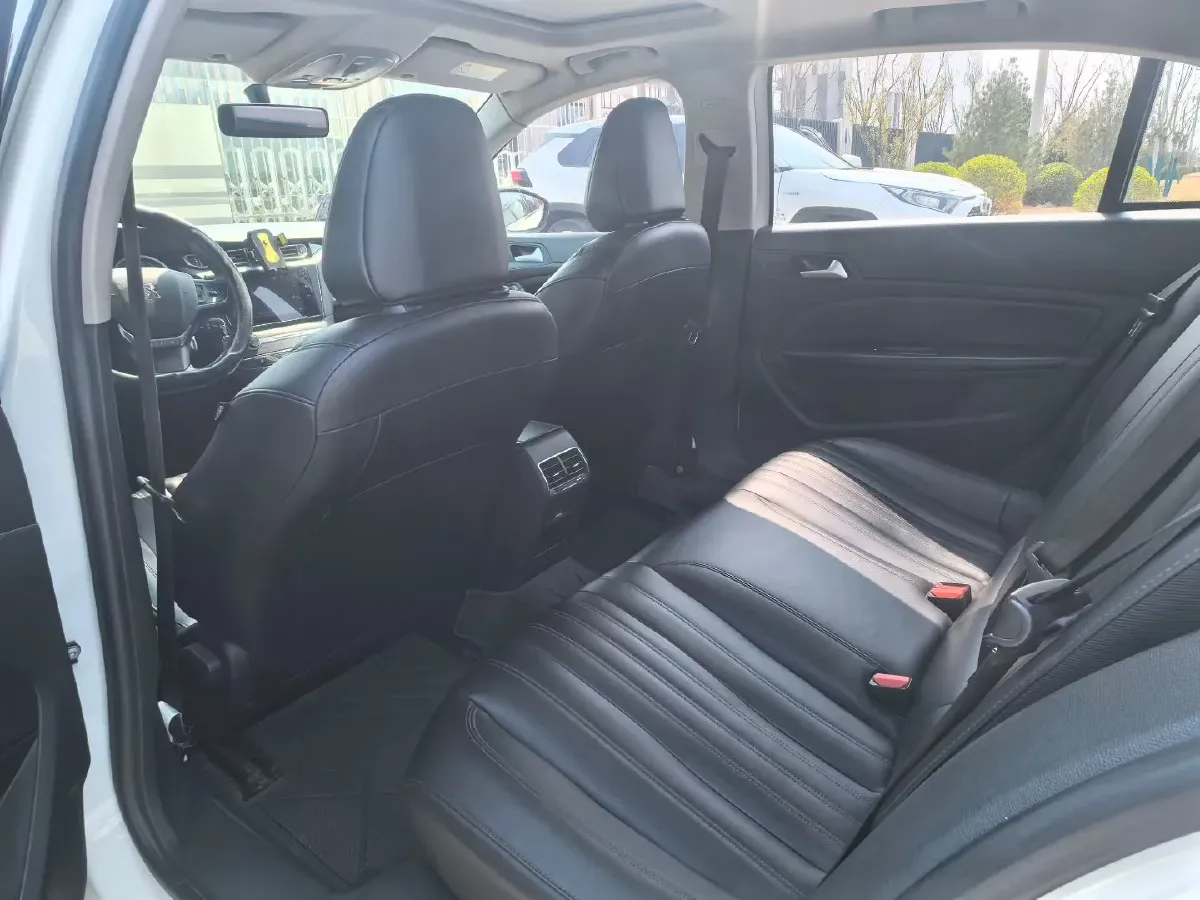 2019 Peugeot 408 1.6T 170HP L4 6AT,autocango,china used car exporter,china ev exporter,chinese used car exporter,chinese used ev exporter