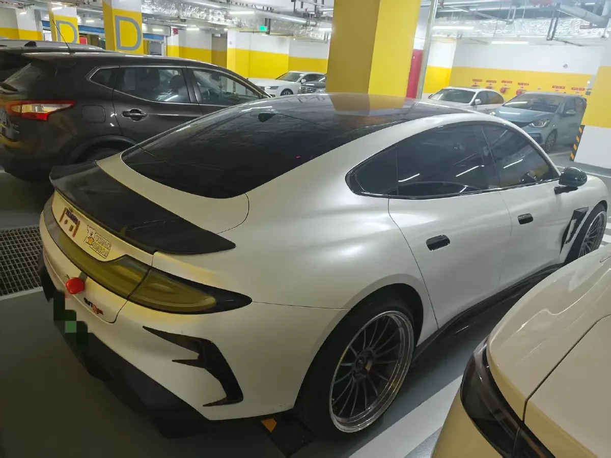 2024 MI SU7 BEV 101KWH,autocango,china used car exporter,china ev exporter,chinese used car exporter,chinese used ev exporter