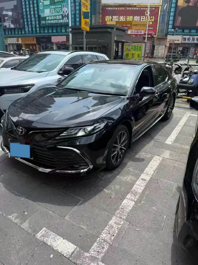 2021 Toyota Camry 2.5L 209HP L4 8AT,autocango,china used car exporter,china ev exporter,chinese used car exporter,chinese used ev exporter