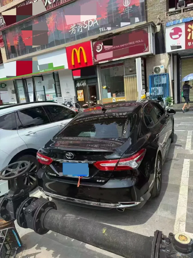 2021 Toyota Camry 2.5L 209HP L4 8AT,autocango,china used car exporter,china ev exporter,chinese used car exporter,chinese used ev exporter