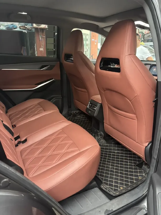 2023 ChangAn CS75 Plus 1.5T 188HP L4 8AT,autocango,china used car exporter,china ev exporter,chinese used car exporter,chinese used ev exporter