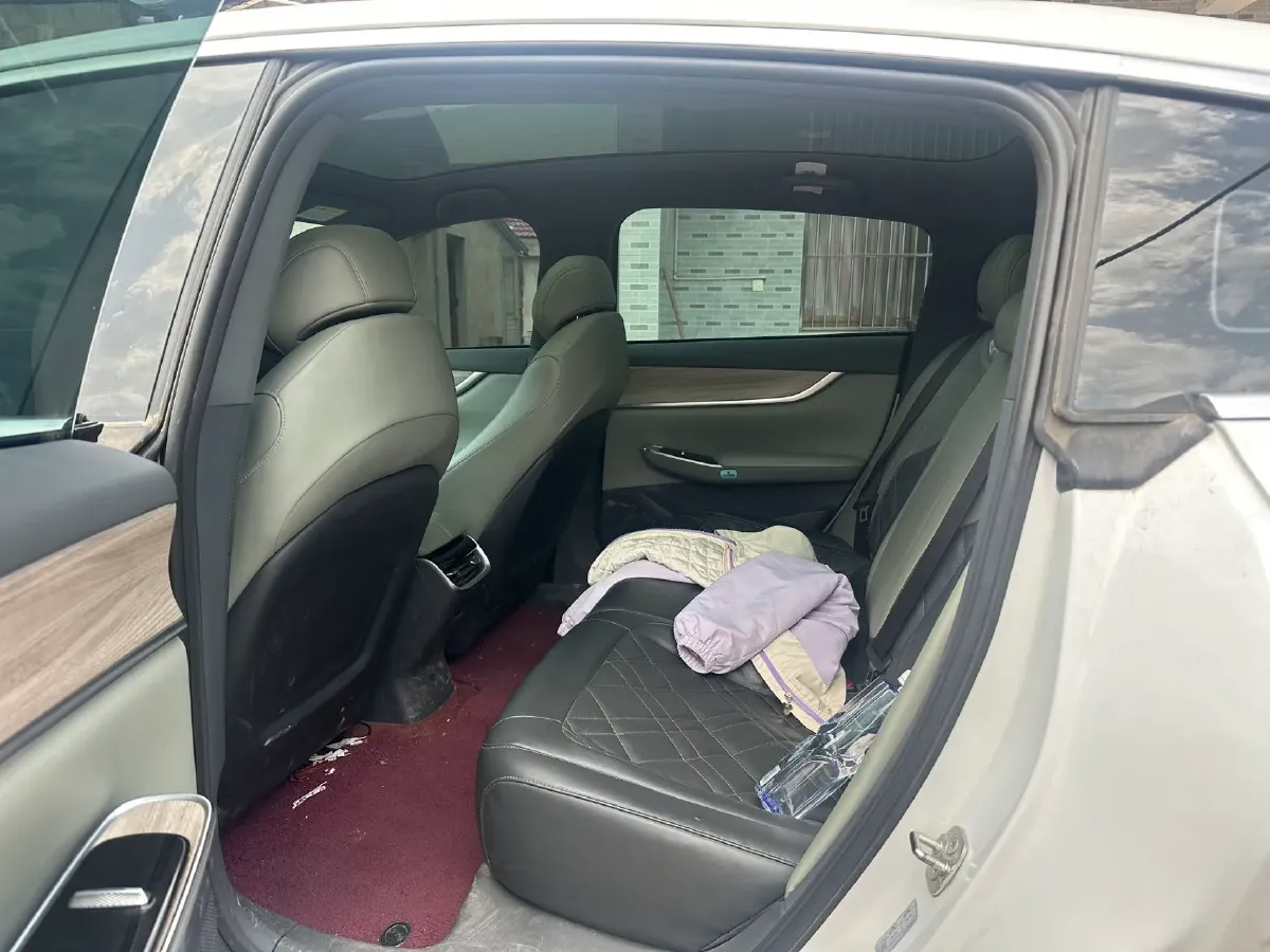 2023 ChangAn QiYuan A07 1.5L 95HP L4 REEV 28.4KWH,autocango,china used car exporter,china ev exporter,chinese used car exporter,chinese used ev exporter