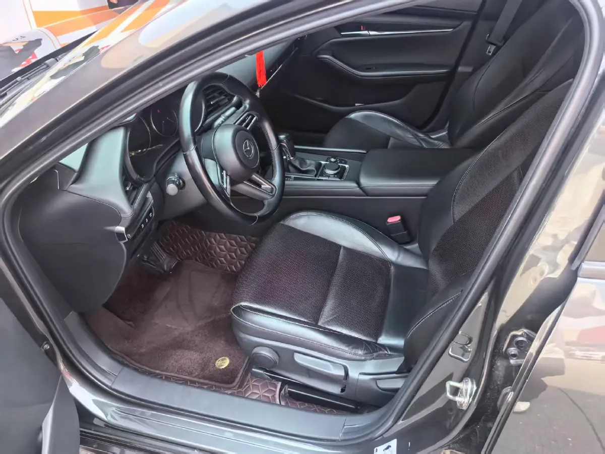 2020 Mazda 3 Axela 2.0L 158HP L4 6AT,autocango,china used car exporter,china ev exporter,chinese used car exporter,chinese used ev exporter
