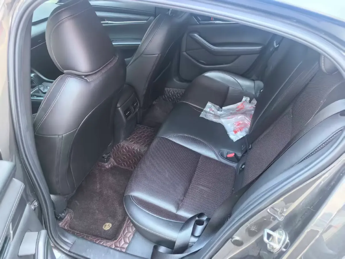 2020 Mazda 3 Axela 2.0L 158HP L4 6AT,autocango,china used car exporter,china ev exporter,chinese used car exporter,chinese used ev exporter