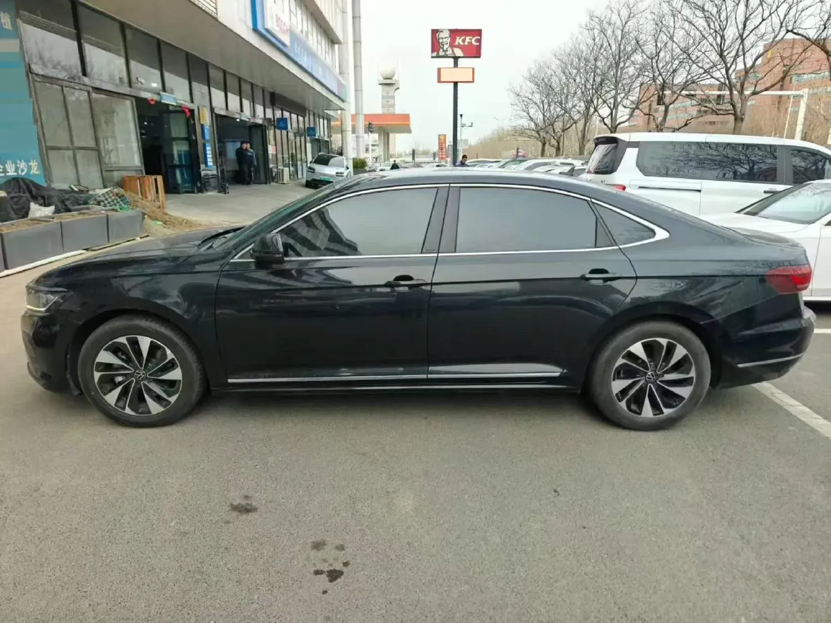 2024 Volkswagen Passat 1.4T 150HP L4 7DCT,autocango,china used car exporter,china ev exporter,chinese used car exporter,chinese used ev exporter