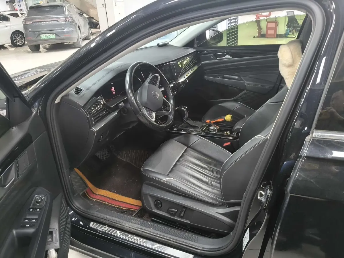 2022 Volkswagen Passat 2.0T 186HP L4 7DCT,autocango,china used car exporter,china ev exporter,chinese used car exporter,chinese used ev exporter