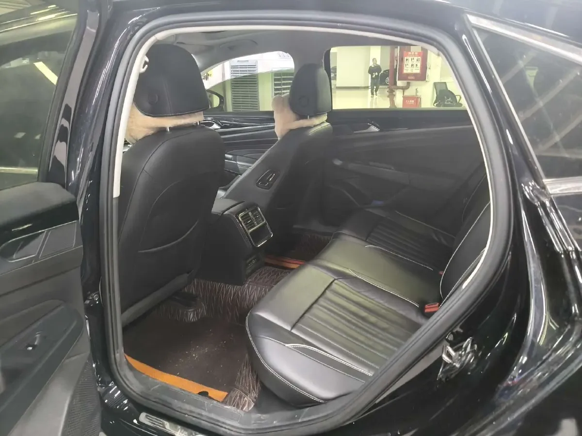 2022 Volkswagen Passat 2.0T 186HP L4 7DCT,autocango,china used car exporter,china ev exporter,chinese used car exporter,chinese used ev exporter